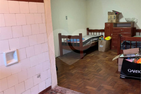 Casa à venda com 3 quartos, sendo 1 suíte,  em Jardim Monte Kemel, São Paulo, SP