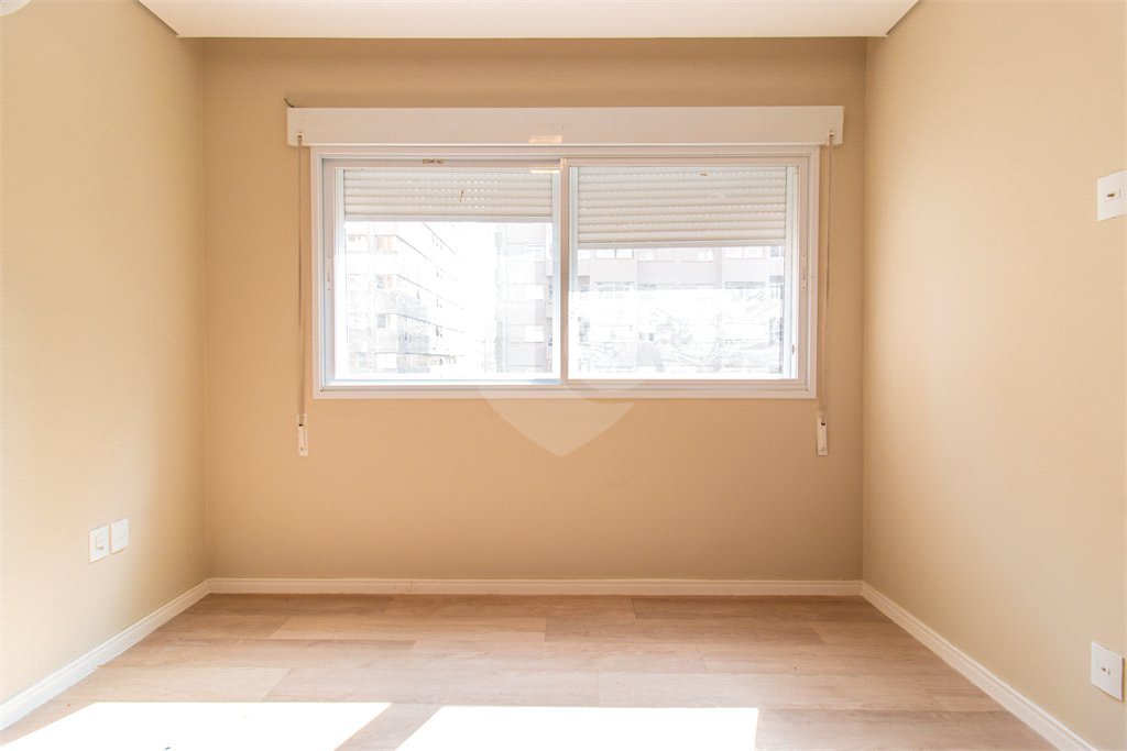 Apartamento à venda com 3 quartos, sendo 2 suítes, em Bela Vista, São Paulo, SP