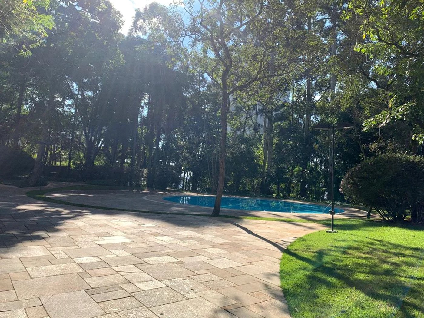 Apartamento à venda com 4 suítes em Vila Suzana, São Paulo, SP