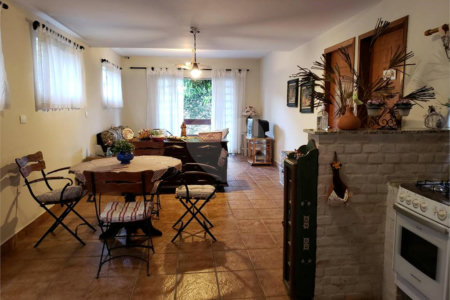 Casa à venda com 5 quartos, sendo 3 suítes, em Jardim da Saúde, São Paulo, SP