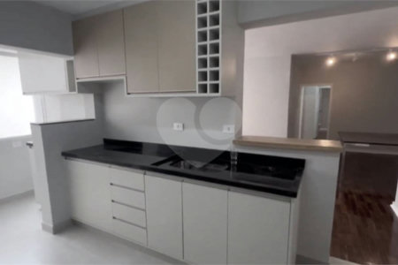 Apartamento à venda com 3 quartos, sendo 1 suíte, em Jardim Paulista, São Paulo, SP