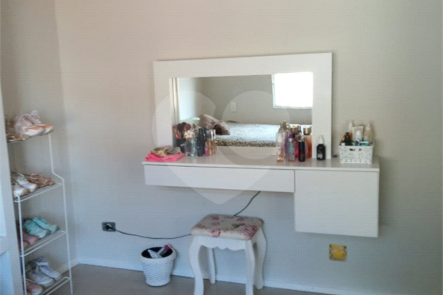 Sobrado à venda com 3 quartos, sendo 1 suíte,  em Tremembé, São Paulo, SP
