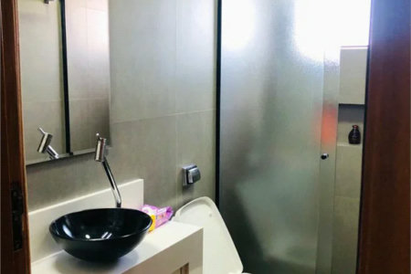 Casa Térrea à venda com 3 quartos, sendo 1 suíte, em Jardim Londrina, São Paulo, SP