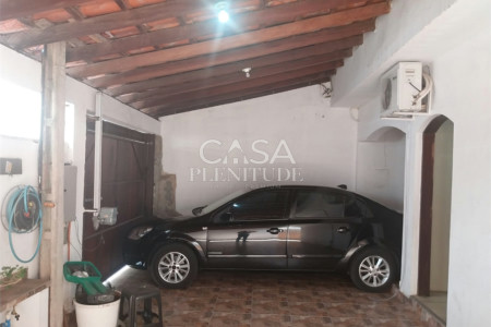 Casa Térrea à venda com 3 quartos, sendo 1 suíte, em Éden, Sorocaba, SP