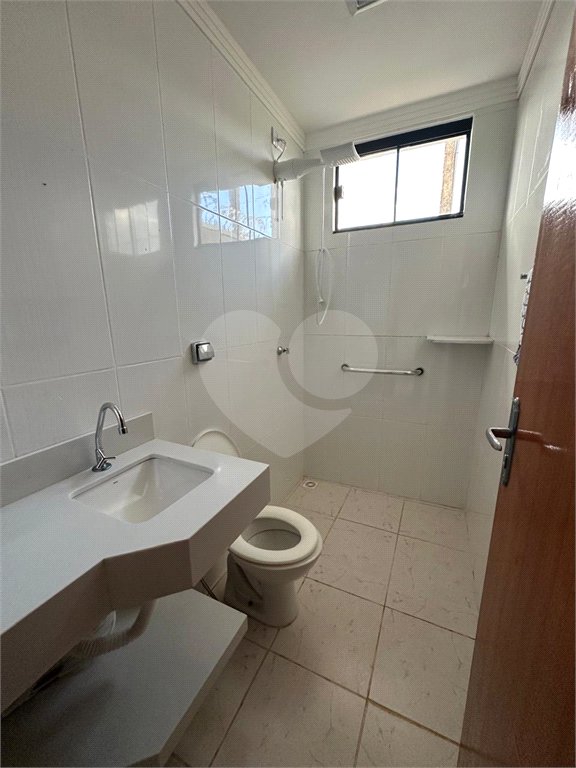 Casa à venda com 4 quartos, sendo 2 suítes, em Residencial Ponta Porã I, Ponta Porã, MS