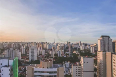 Apartamento à venda com 3 suítes em Vila Mariana, São Paulo, SP