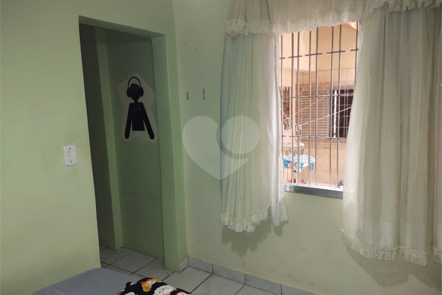 Sobrado à venda com 4 quartos, sendo 3 suítes, em Mandaqui, São Paulo, SP