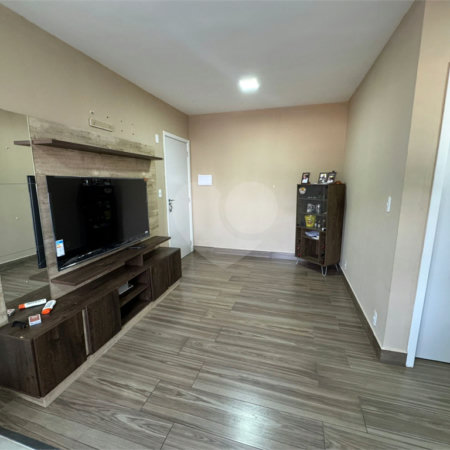 Apartamento à venda com 2 quartos em Vila Sonia, Itapetininga, SP