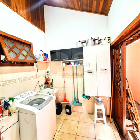 Casa à venda com 3 quartos, sendo 1 suíte, em Mogi Moderno, Mogi das Cruzes, SP