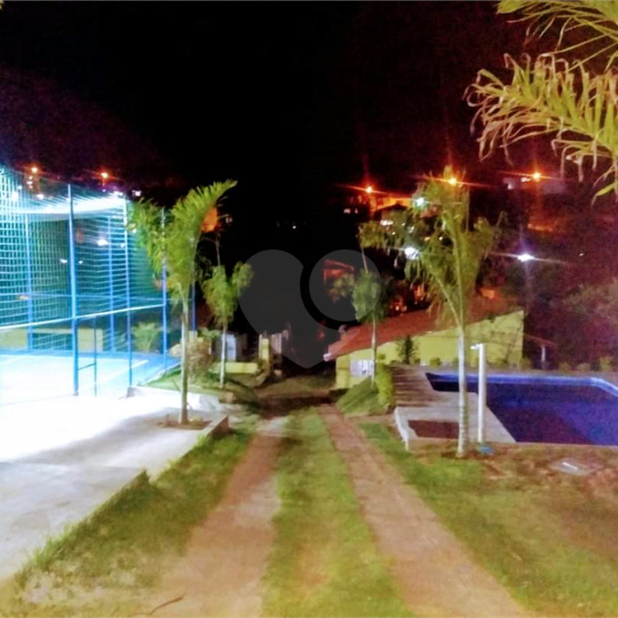 Chácara para alugar com 5 quartos, sendo 3 suítes, em Jardim Estância Brasil, Atibaia, SP