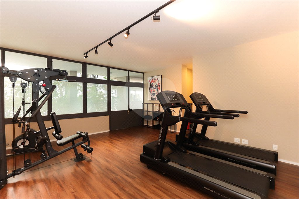 Apartamento à venda com 3 quartos, sendo 1 suíte, em Higienópolis, São Paulo, SP