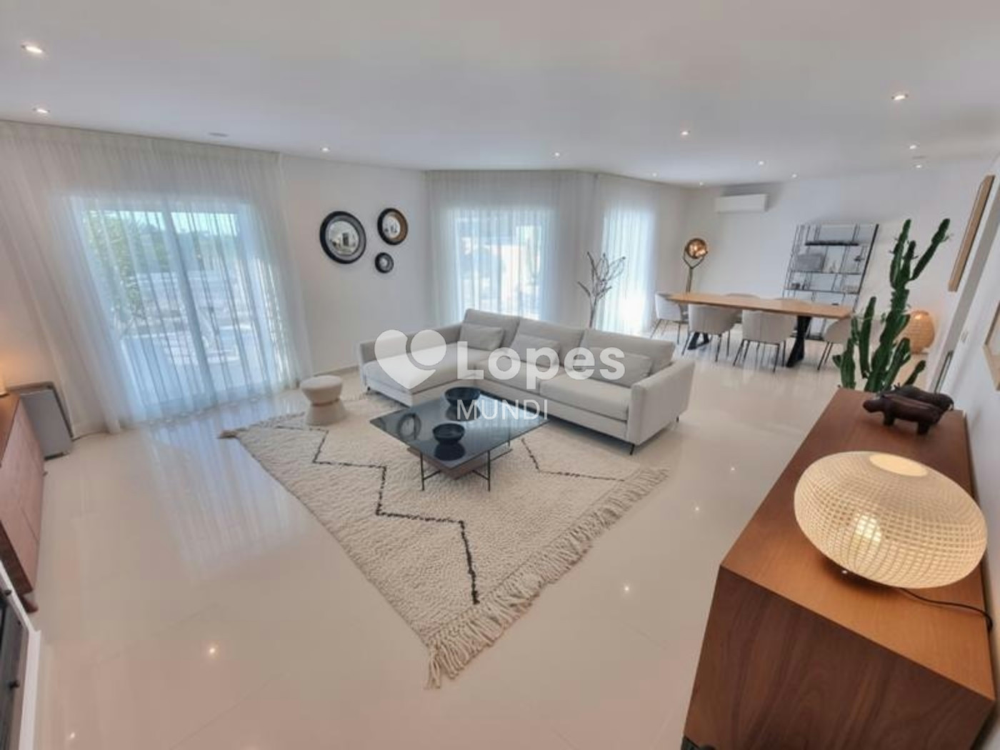 Casa com 4 quartos à venda em Albufeira, Algarve, Portugal – Vista para o mar e piscina