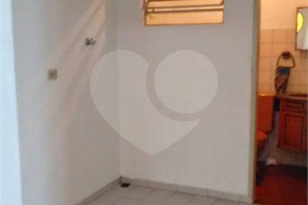 Sobrado à venda com 3 quartos, sendo 1 suíte, em Jaguaré, São Paulo, SP