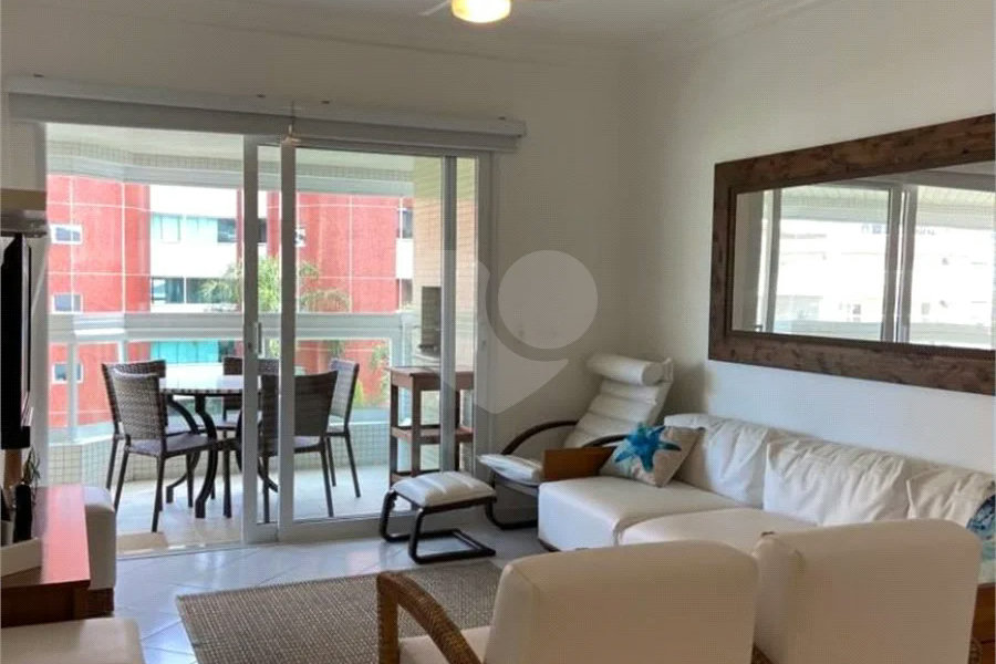 Apartamento à venda com 3 quartos, sendo 2 suítes, em Riviera de São Lourenço, Bertioga, SP