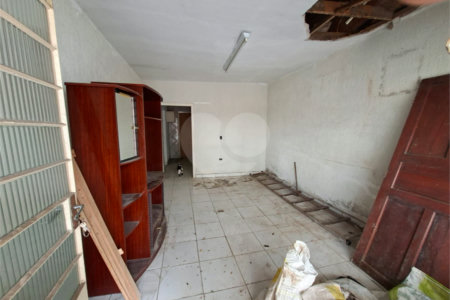 Casa à venda com 2 quartos, sendo 1 suíte, em Vila Galvão, Guarulhos, SP