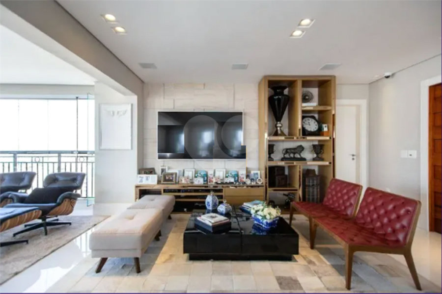 Apartamento à venda com 4 suítes em Santa Teresinha, São Paulo, SP