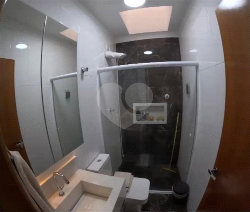 Sobrado à venda com 3 quartos, sendo 1 suíte, em Vila Lúcia, São Paulo, SP