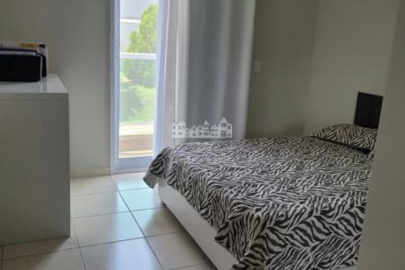 Casa à venda com 2 quartos no condomínio Residencial Manuela, Chácaras Maringá, Atibaia - SP
