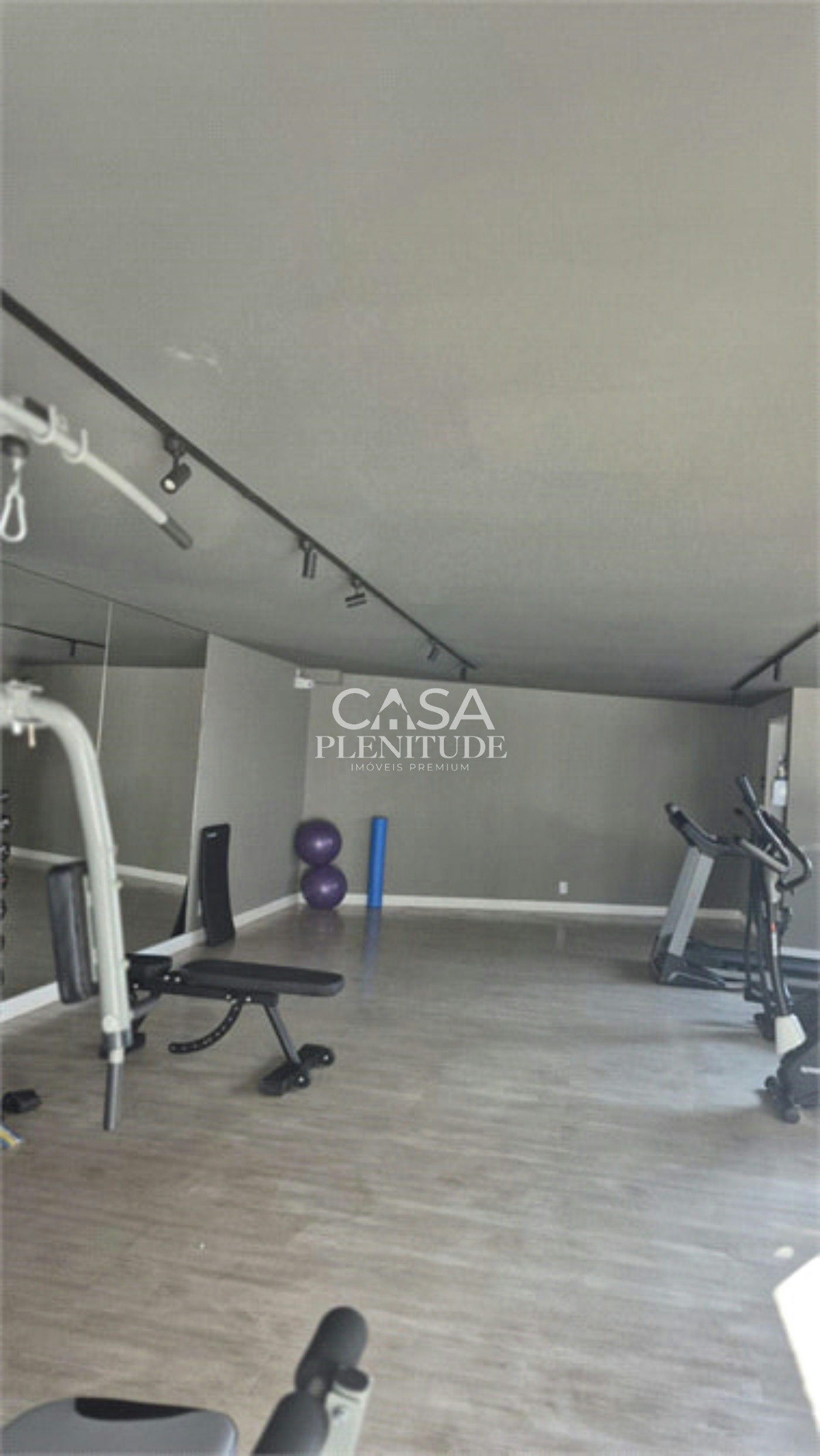 Apartamento à venda ou para alugar com 2 quartos, sendo 1 suíte,  em Jardim São Carlos, Sorocaba, SP