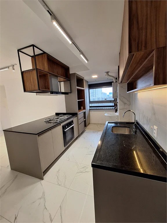 Apartamento à venda com 3 suítes em Sumarezinho, São Paulo, SP