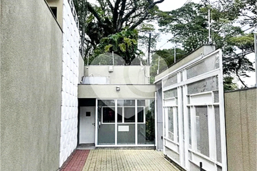 Casa de Condomínio Tucuruvi | 439m² | 4 Suítes | 6 Vagas | Espaço Gourmet Lazer