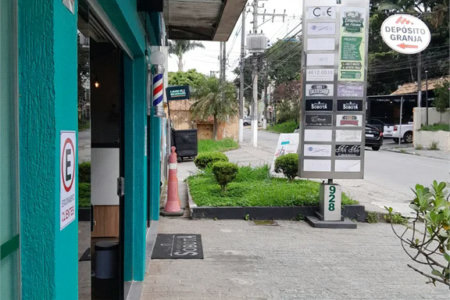 Alugo Loja na Granja Viana