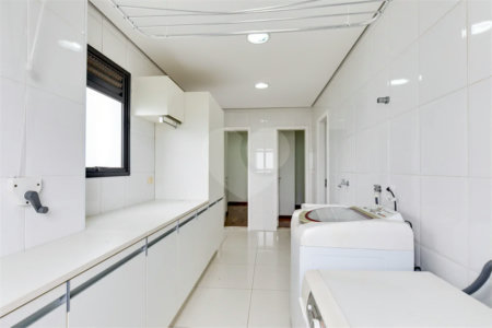 Apartamento à venda ou para alugar com 4 suítes em Alto da Boa Vista, São Paulo, SP