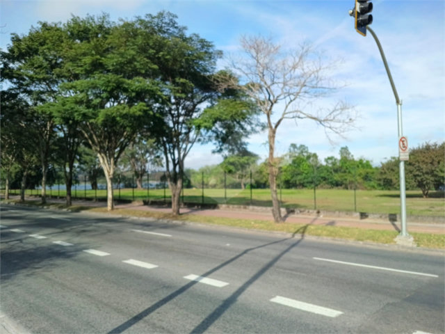 Terreno à venda ou para alugar em Interlagos, São Paulo, SP