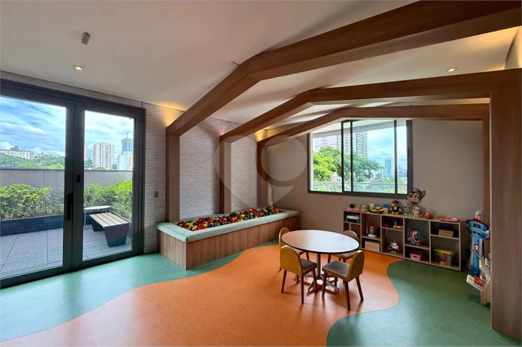 Apartamento à venda com 3 suítes em Santo Amaro, São Paulo, SP