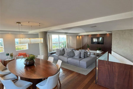Apartamento à venda com 3 quartos, sendo 1 suíte, em Cerqueira César, São Paulo, SP