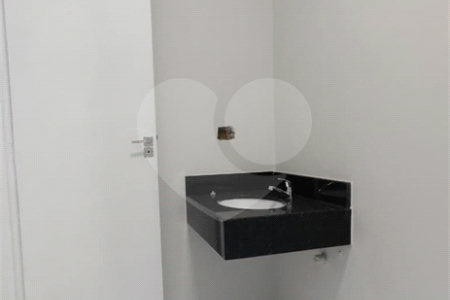 Casa à venda com 2 quartos no condomínio Residencial Bella Suissa, Mogi das Cruzes - SP