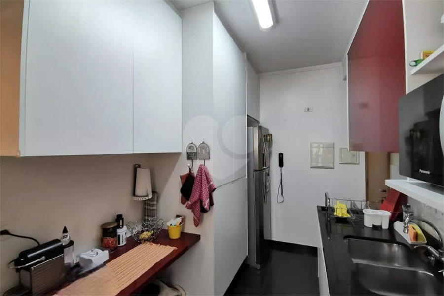 Apartamento à venda com 3 quartos, sendo 1 suíte, em Morumbi, São Paulo, SP