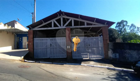 Casa à venda com 2 quartos, sendo 1 suíte,  em Capoavinha, Mairiporã, SP