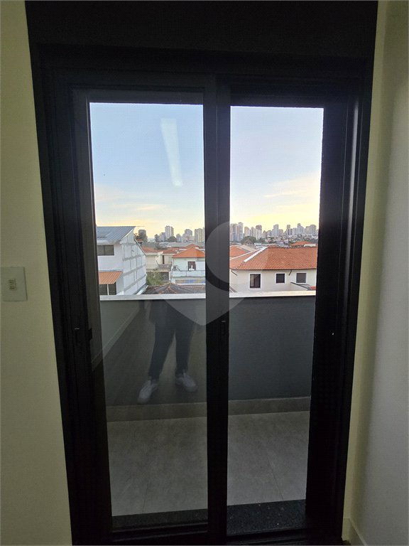Sobrado à venda com 4 quartos, sendo 2 suítes,  em Vila Monumento, São Paulo, SP