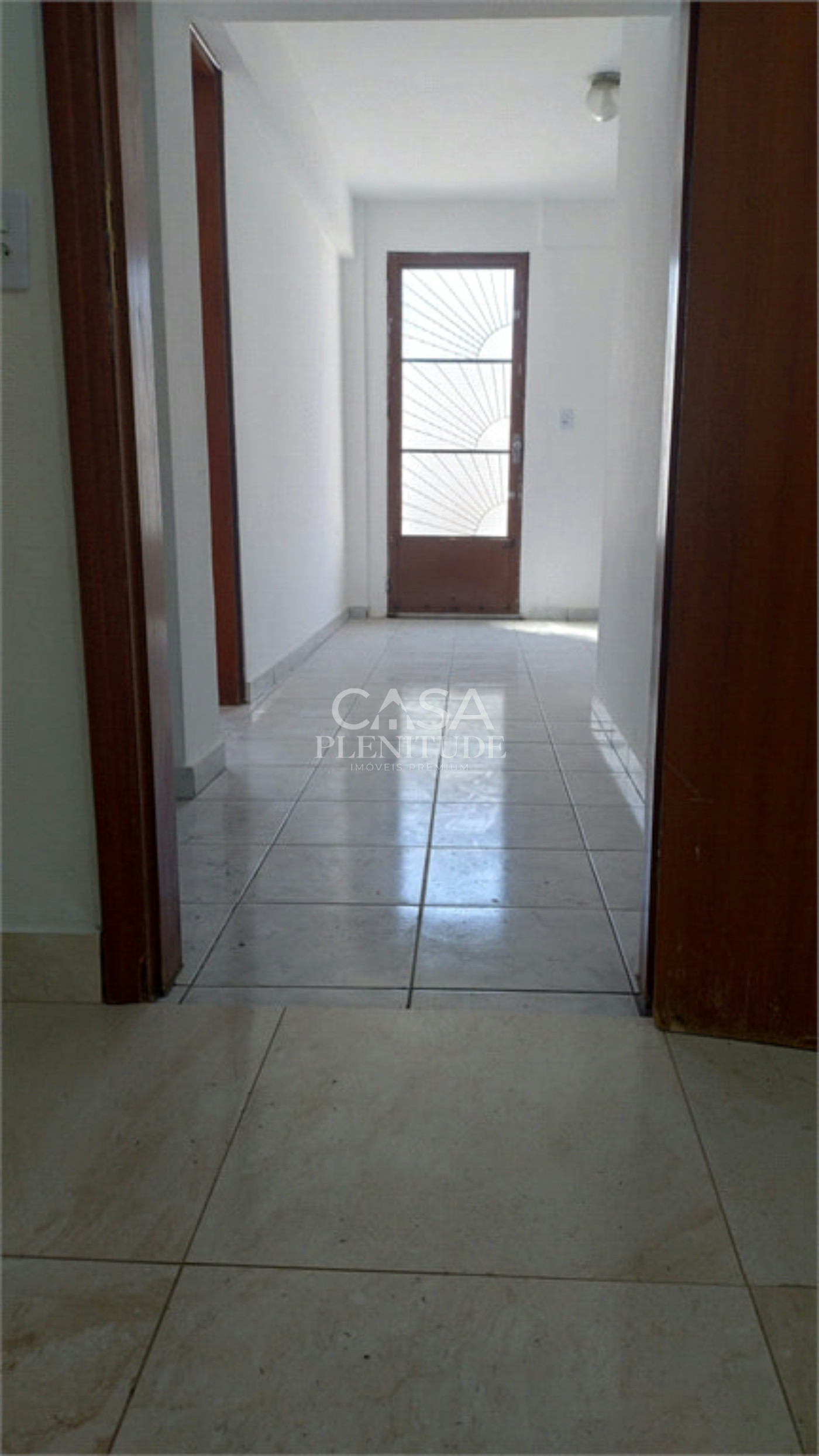 Casa à venda com 4 quartos, sendo 1 suíte, em Jardim Itanguá, Sorocaba, SP