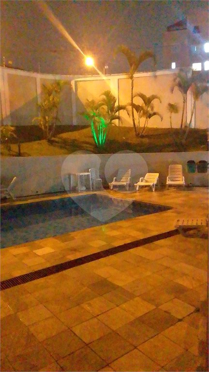 Apartamento à venda com 2 quartos, sendo 1 suíte,  em Vila Santana, Mogi das Cruzes, SP
