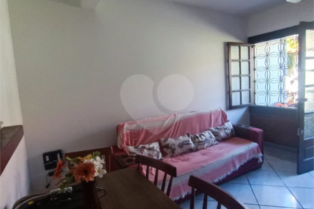 Casa à venda com 3 quartos em Portinho, Cabo Frio, RJ