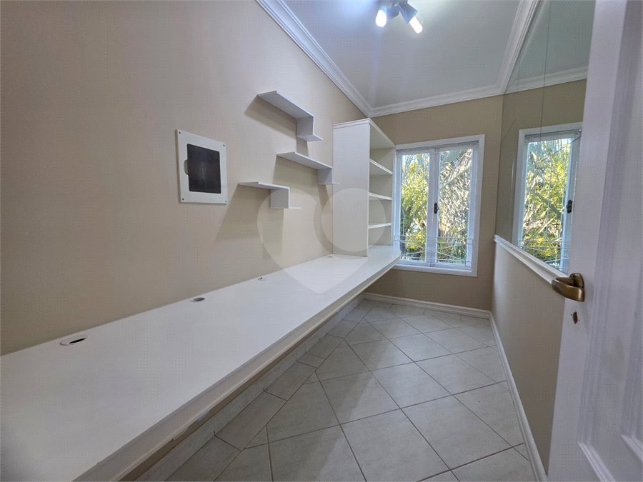 Casa à venda ou para alugar com 3 suítes no condomínio Villagio Capriccio, Louveira - SP