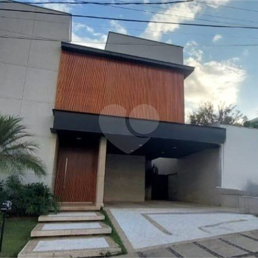 Casa à venda ou para alugar com 3 suítes no condomínio Mont Blanc, Sorocaba - SP