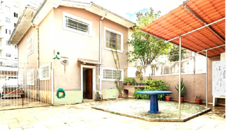 Casa à venda com 3 quartos, sendo 1 suíte,  em Chácara Santo Antônio (zona Sul), São Paulo, SP