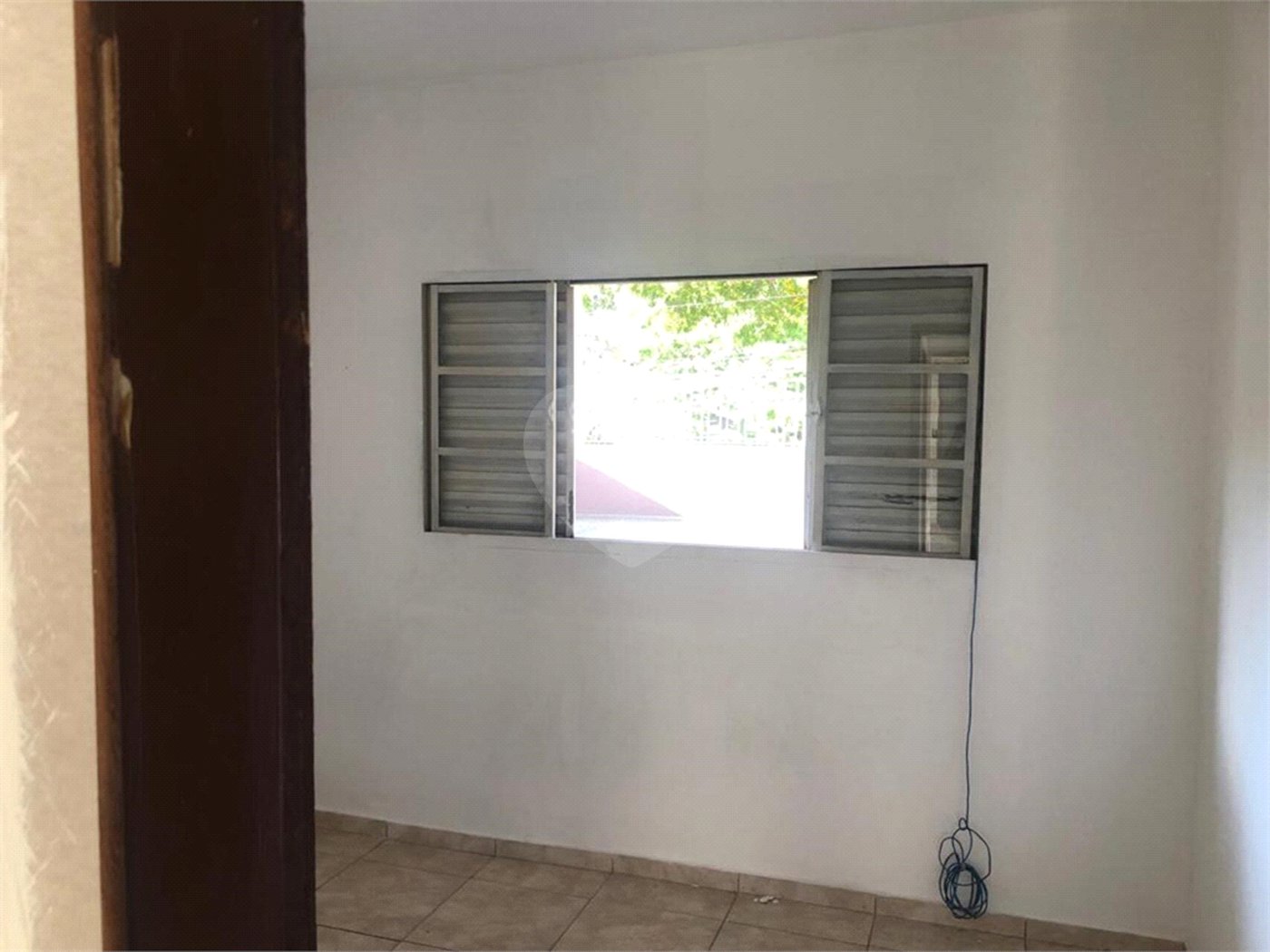 Sobrado à venda com 3 quartos, sendo 1 suíte,  em Serra da Cantareira, Mairiporã, SP