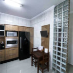 Sobrado à venda com 3 quartos, sendo 1 suíte,  em Residencial Colinas, Mogi das Cruzes, SP