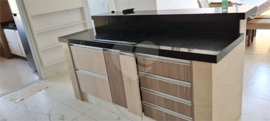 Casa à venda ou para alugar com 4 quartos, sendo 1 suíte, no condomínio Mirante dos Ipês, Salto - SP