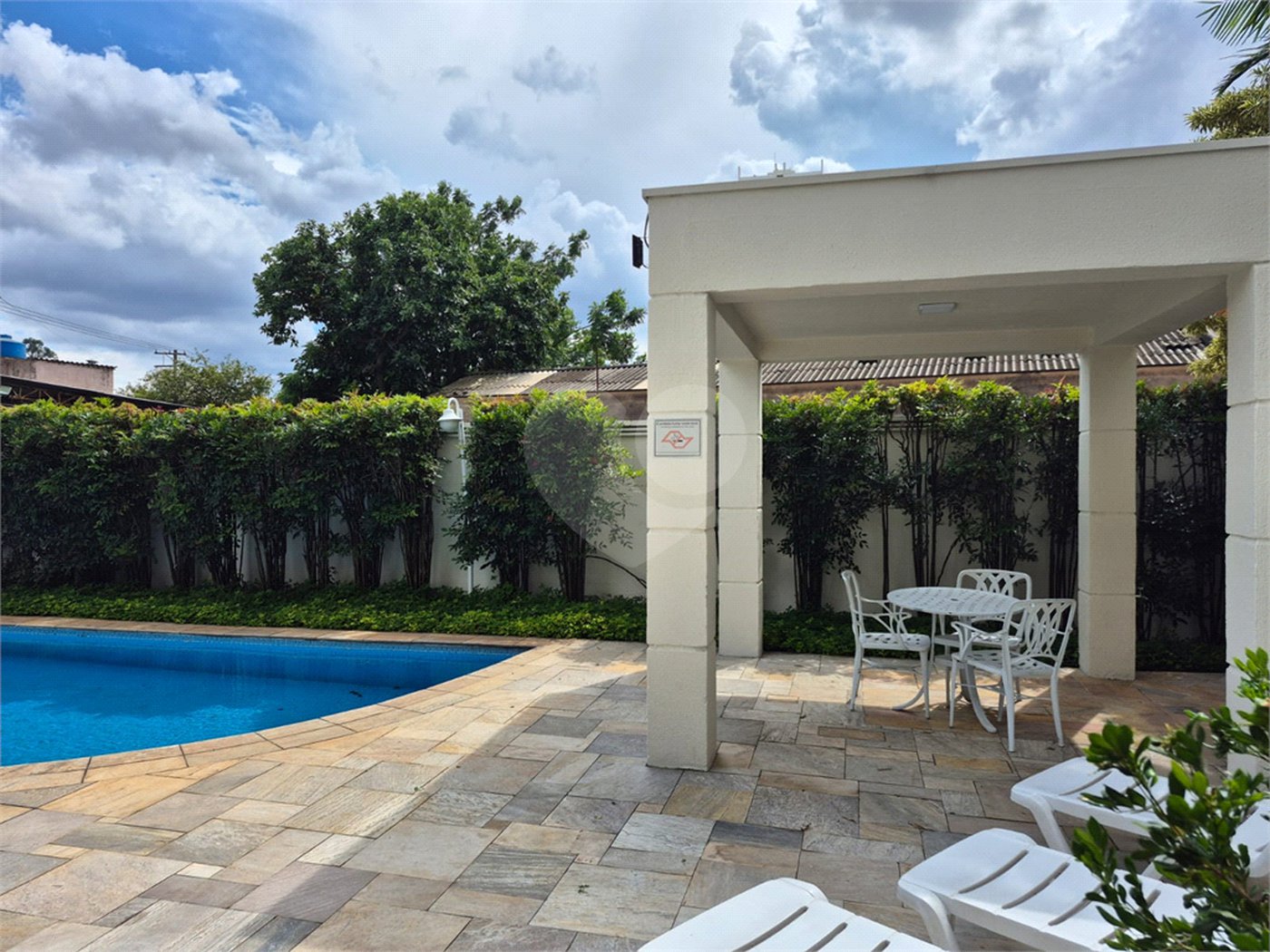 Apartamento à venda com 2 quartos em Vila Anastácio, São Paulo, SP