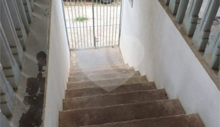 Casa à venda com 4 quartos em Estação, São Roque, SP