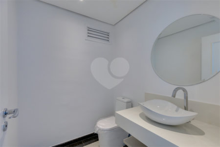 Apartamento à venda com 4 suítes em Jardim Marajoara, São Paulo, SP
