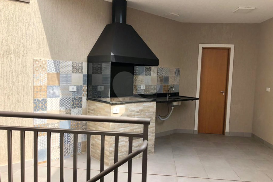 Casa à venda com 2 suítes no condomínio martinha, São Paulo - SP