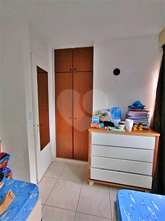 Apartamento à venda com 3 quartos, sendo 1 suíte,  em Jardim Parque Morumbi, São Paulo, SP