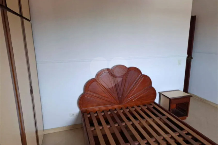 Sobrado à venda com 3 quartos, sendo 1 suíte, em City Recanto Anastácio, São Paulo, SP