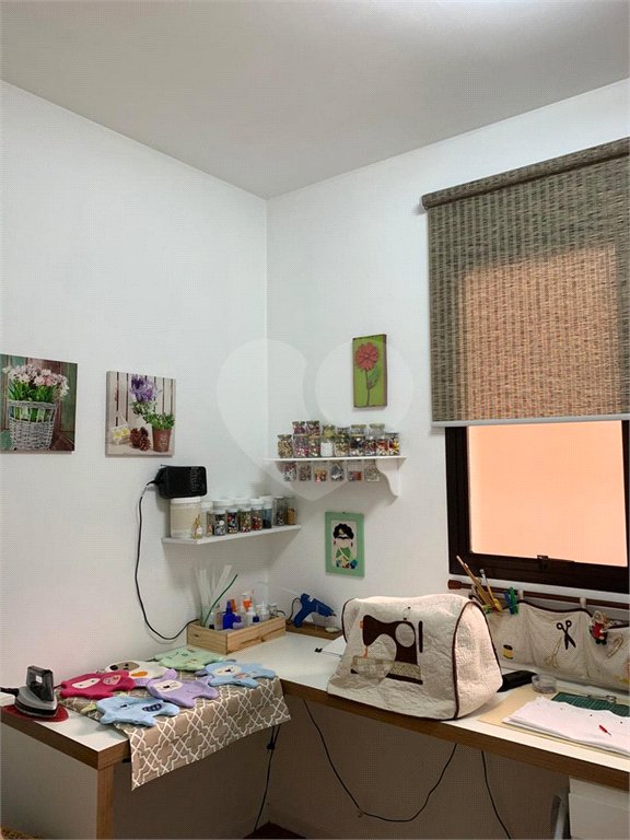 Apartamento à venda com 4 quartos, sendo 2 suítes, em Real Parque, São Paulo, SP